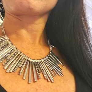 Women's sliver metal necklace